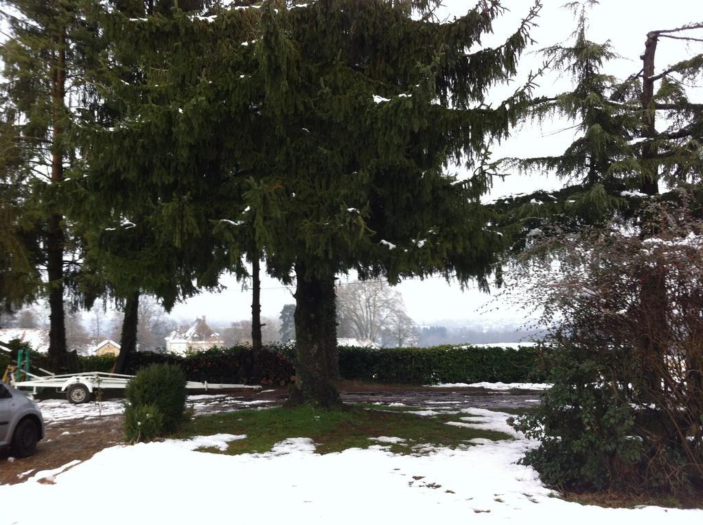 La Rolandiere Faverges-de-la-Tour 部屋 写真